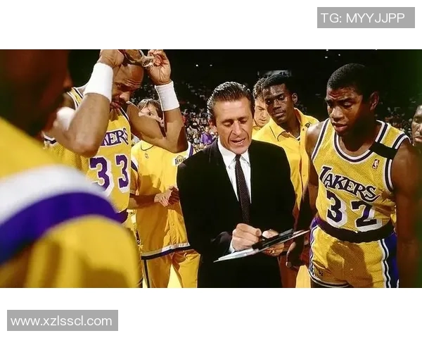 2009年NBA季后赛火箭对湖人精彩回顾央视直播全程分析与球员表现解读 2009年NBA季后赛火箭对湖人精彩回顾央视直播全程分析与球员表现解读