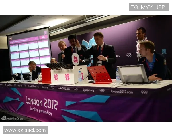 北京羽毛球队包夹战术解析及其在比赛中的应用与影响 北京羽毛球队包夹战术解析及其在比赛中的应用与影响